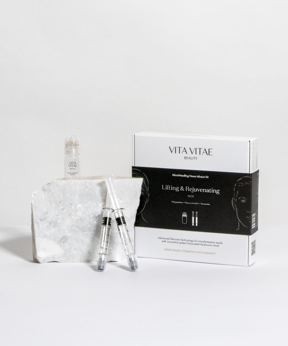 TRATTAMENTO KIT LIFTING & RIVITALIZZANTE <br><span>Dispositivo microneedling home infusion kit 2 booster con Esosomi</span>